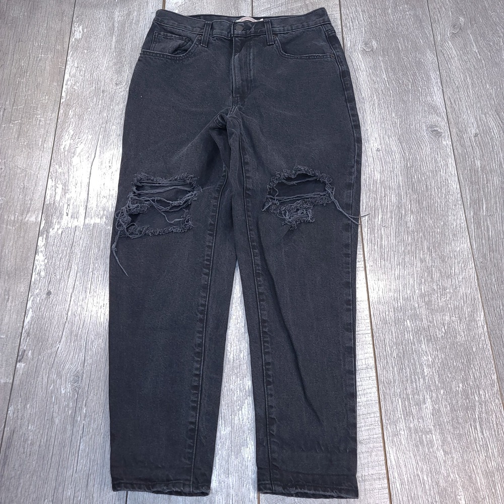 Levis High Waisted Mom Jeans Womens 31 Black Distressed Tapered Leg Denim